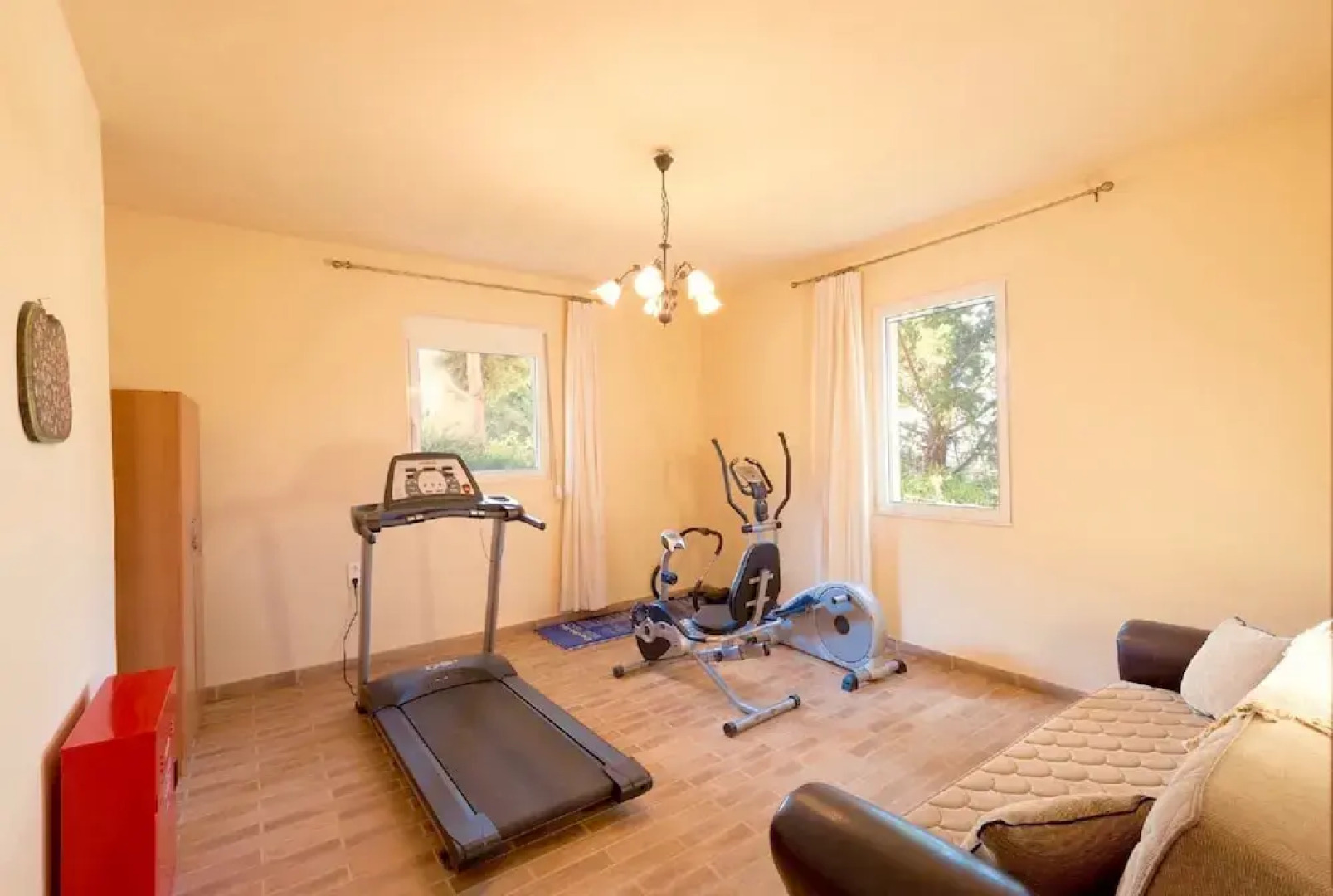 Myrsini Villa by LeaderStay