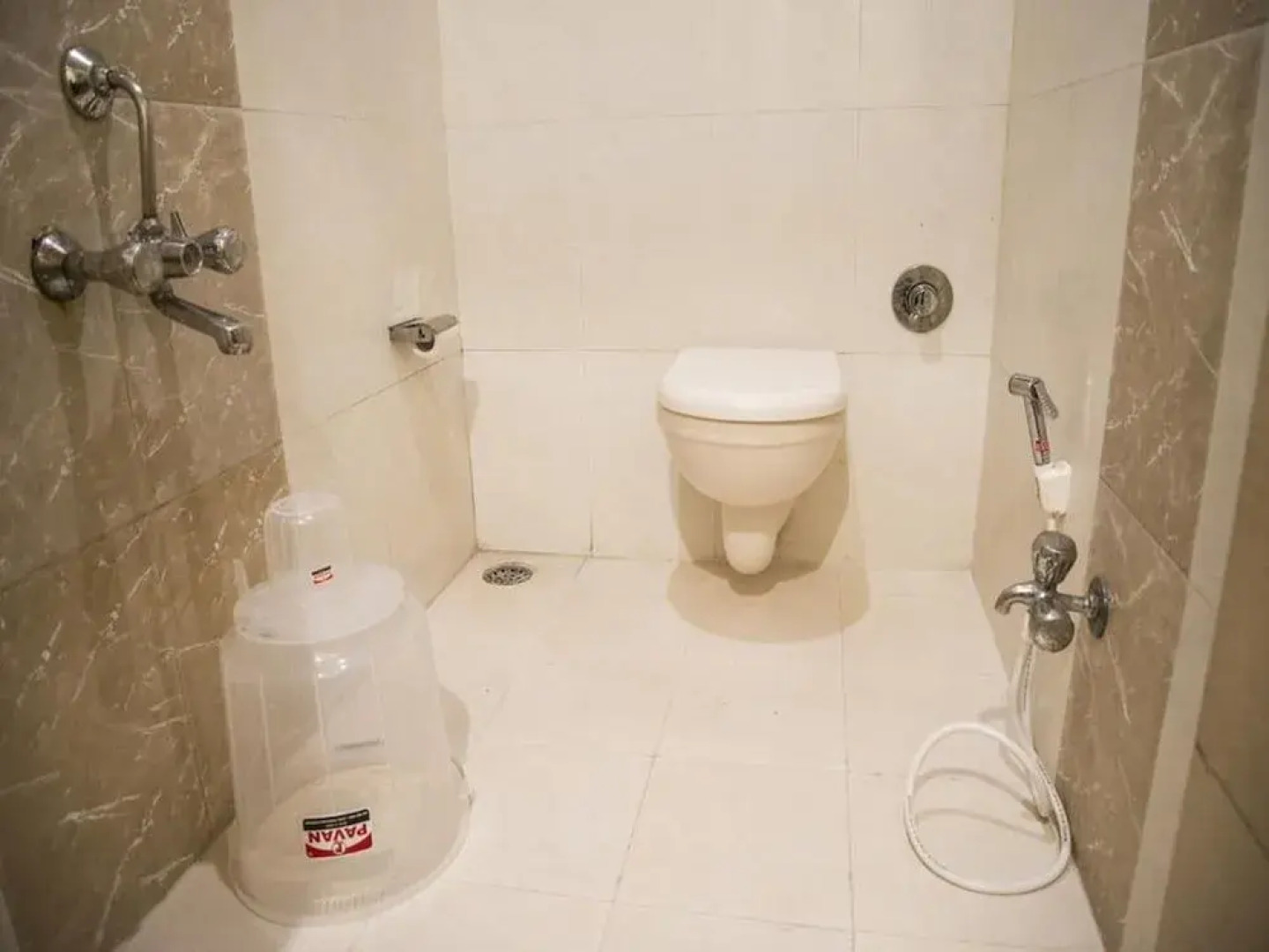 OYO 4185 Hotel Sachin Excellency