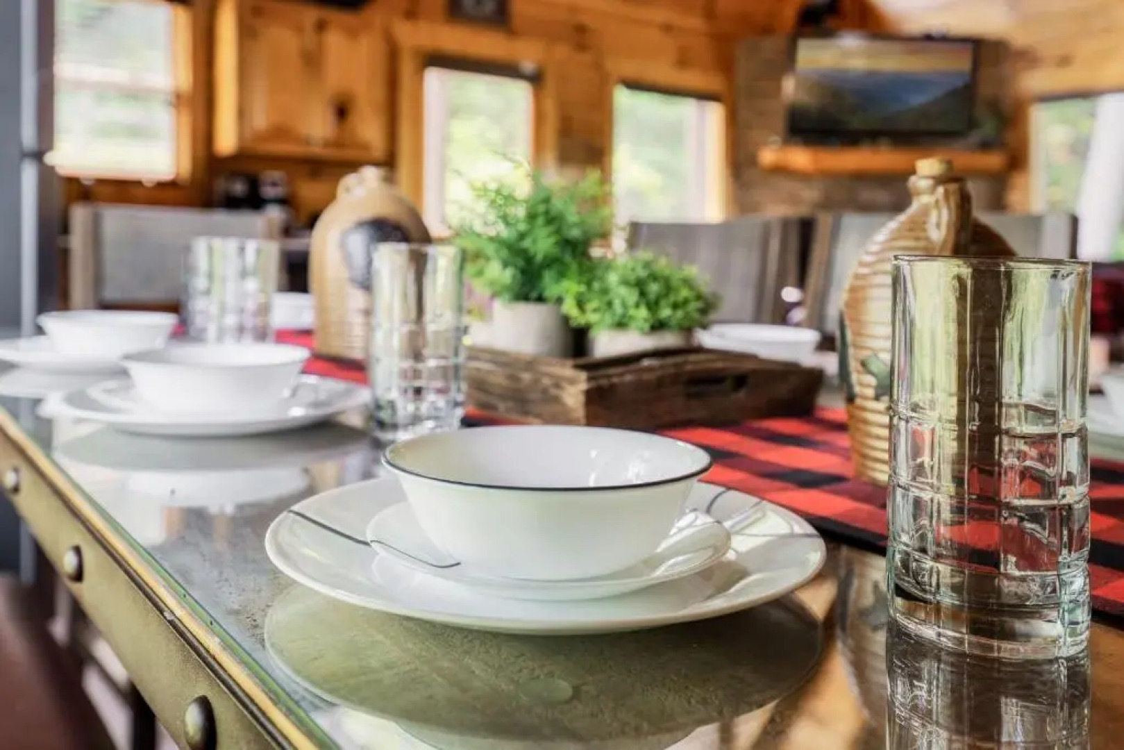 Bear Time Cabin - Scenic Mountain View, Firepit, Hot Tub, Theater, 4BR 3BA Sleeps 14