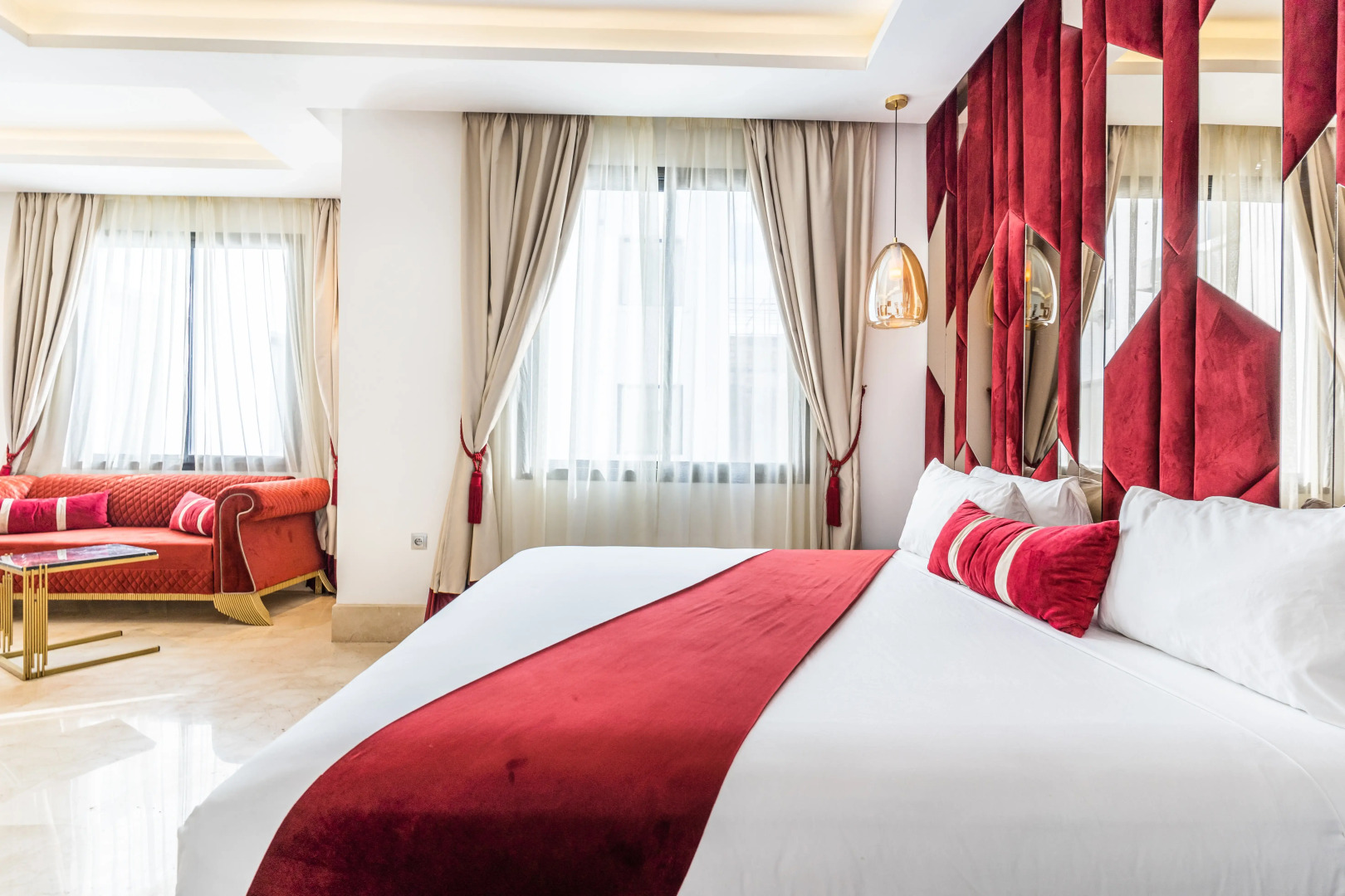 One hotel Casablanca