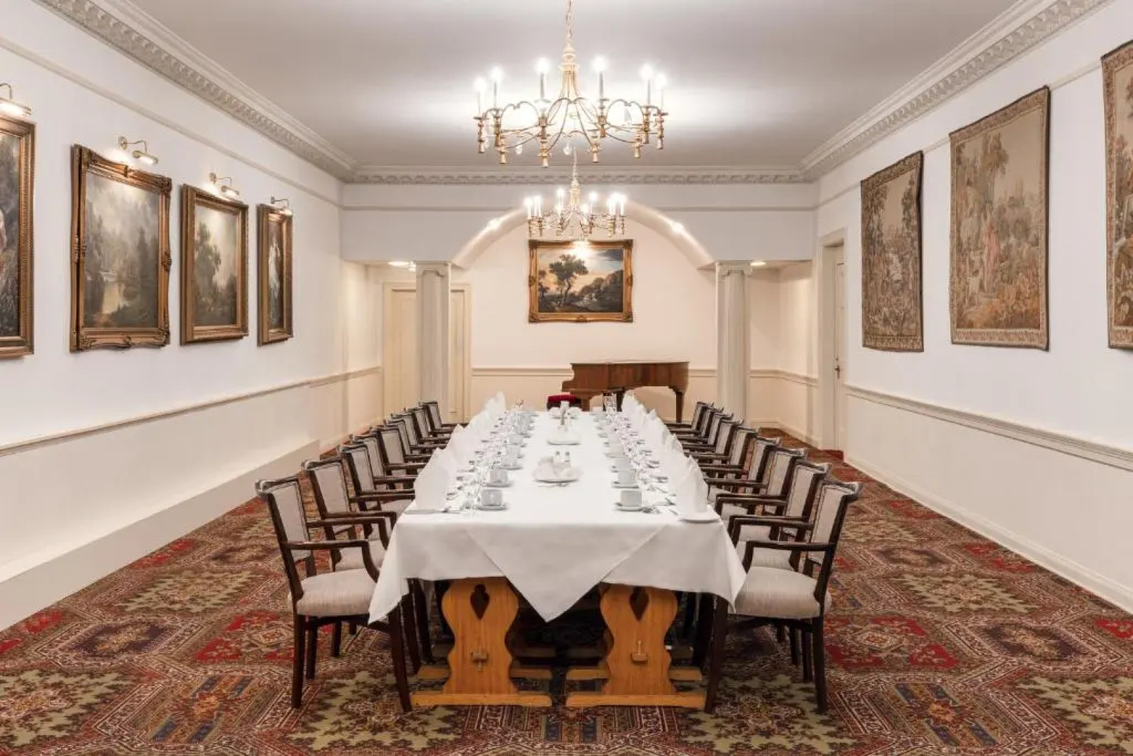 North West Castle Hotel