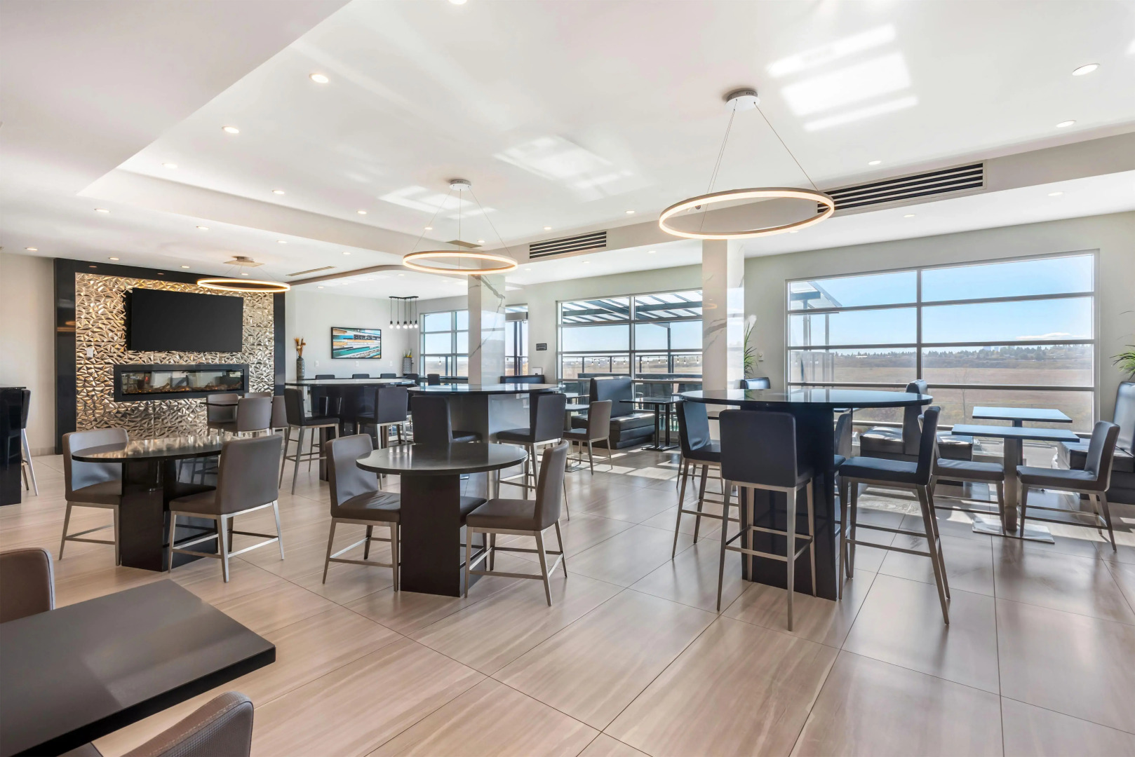 Executive Residency by Best Western Calgary City View North