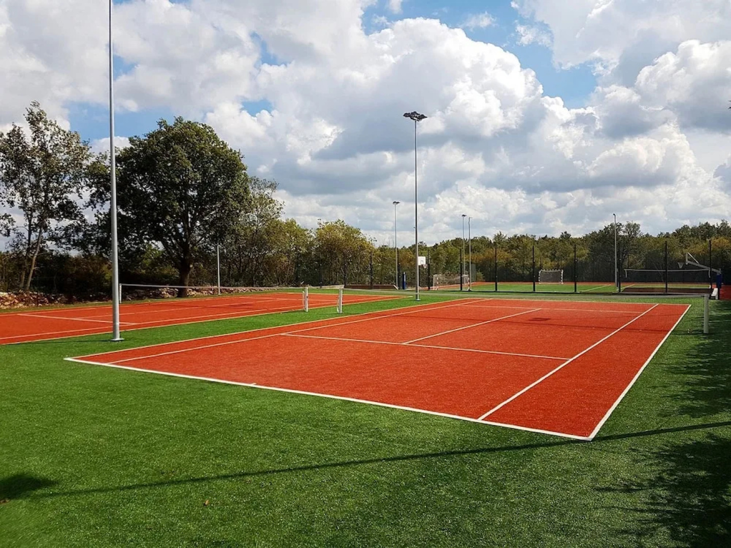 Plushy Villa in Ladici With Pool and Whirlpool