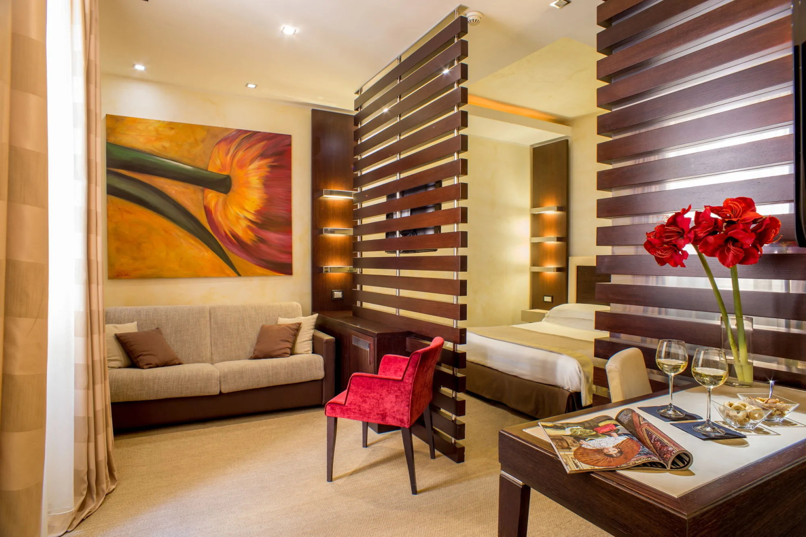 Les Fleurs Luxury House