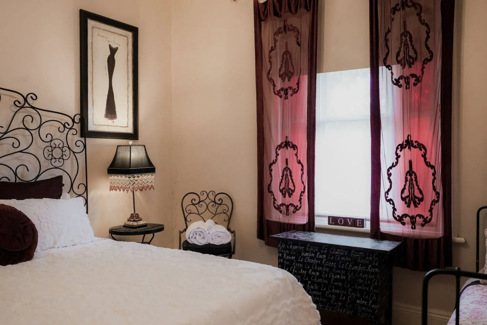 Azalea Cedar-Rose Villa