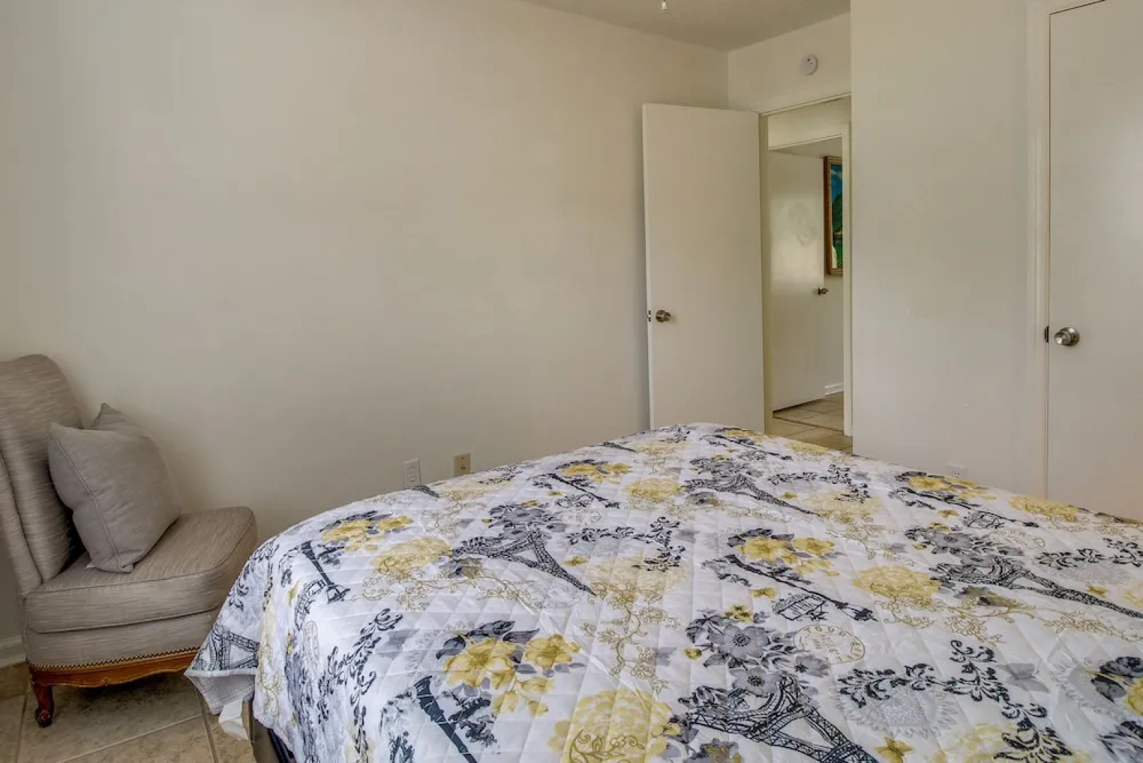 Savannah Vacation Rental ~ 8 Mi to River Street!