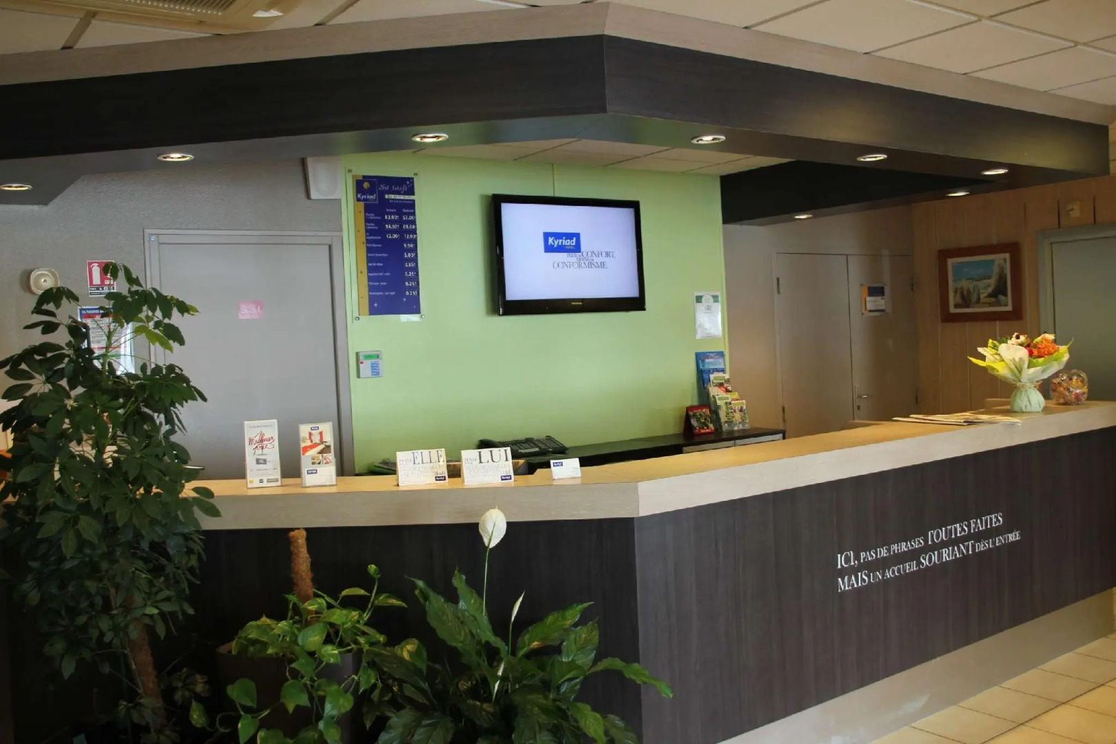 Kyriad NIORT - Espace Mendes-France