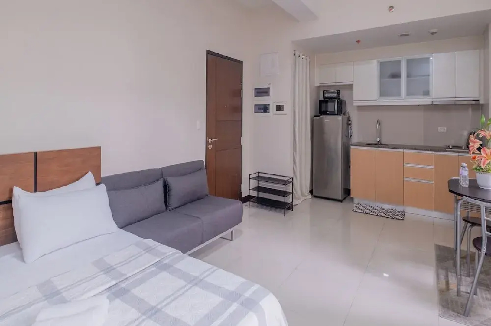 Tess and Tessha Condotel near T3 Airport