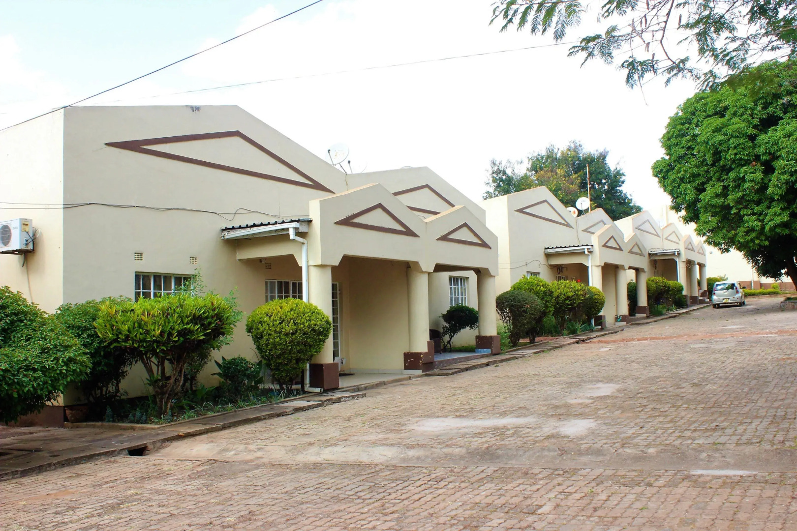 Riverside Apartments