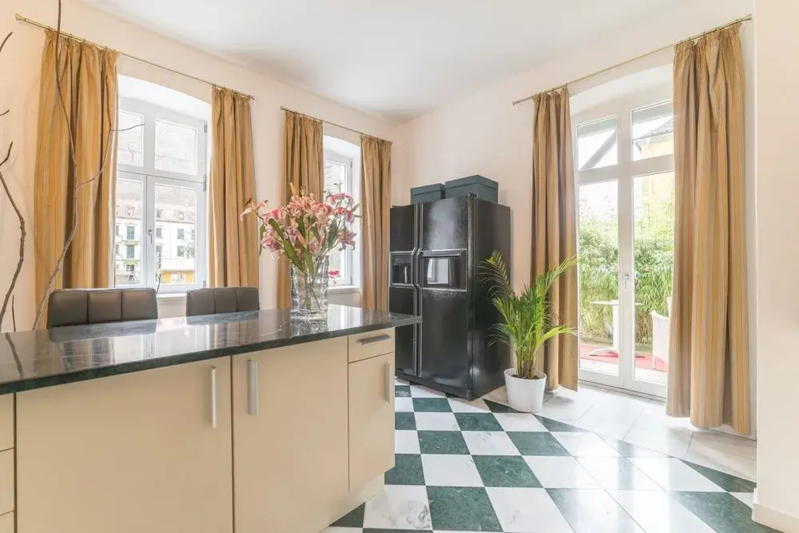 Apartmenthaus 'SAXONIA' J