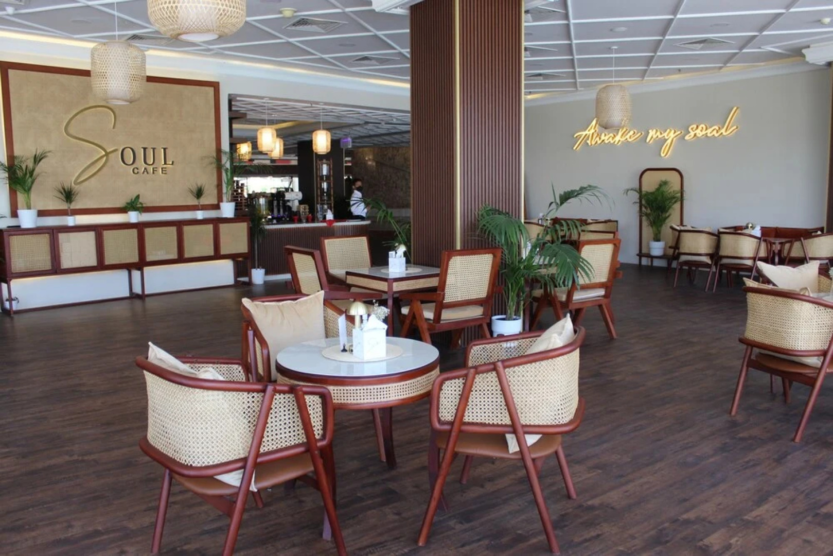 Al Salam Grand Hotel & Resort