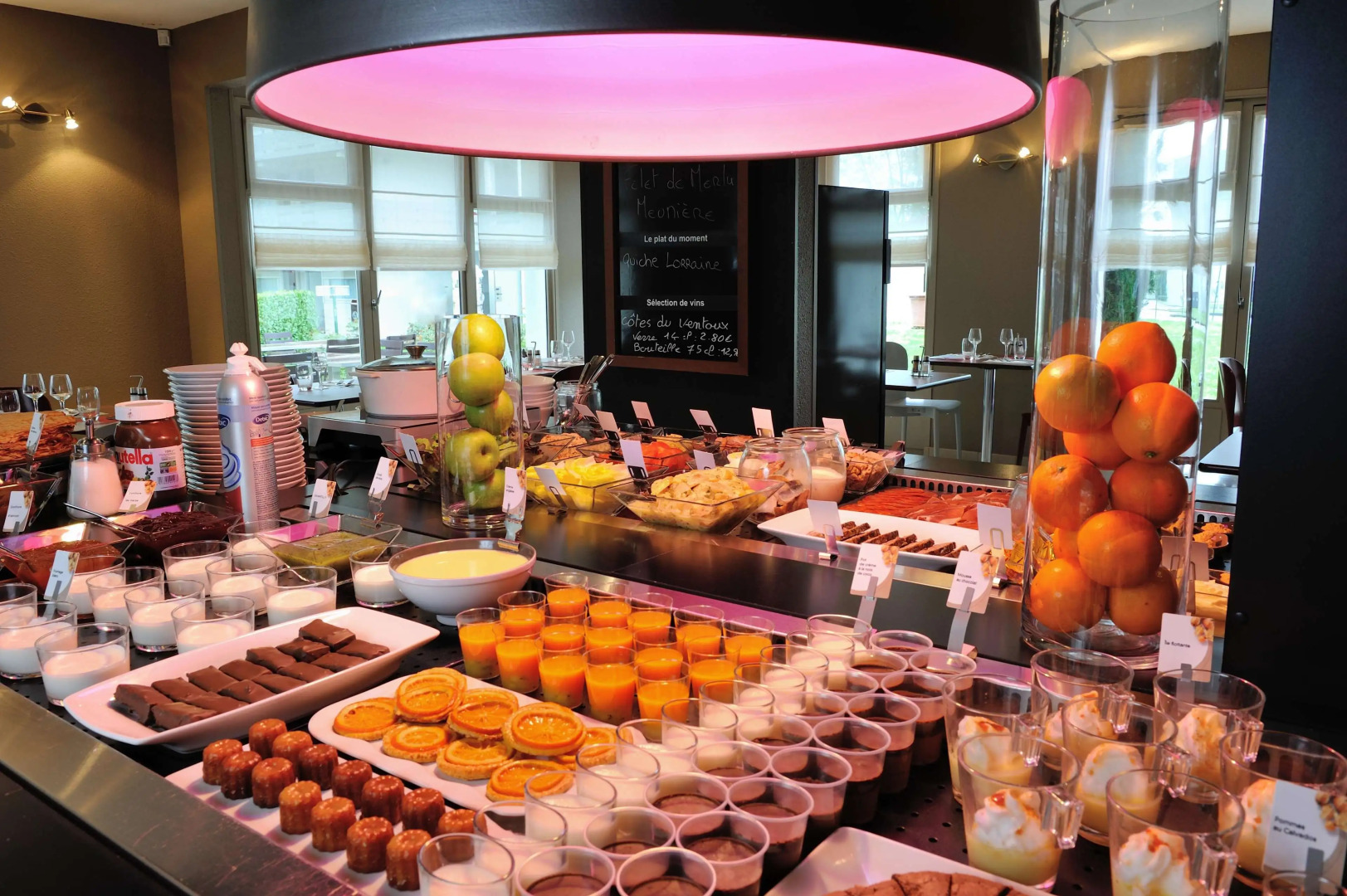 Campanile Lyon Est - Aéroport Saint Exupéry