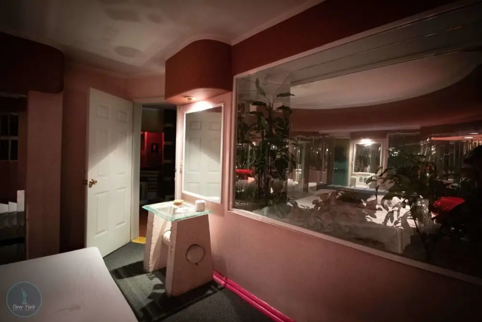 New York Hotel - Motel