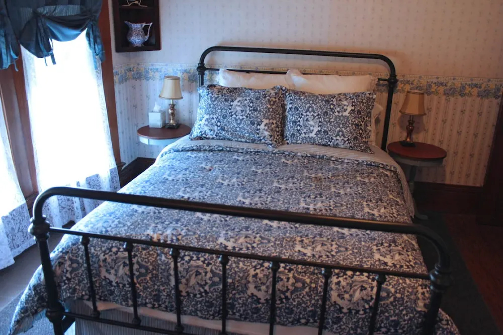 The Red Kettle Inn Bed and Breakfast