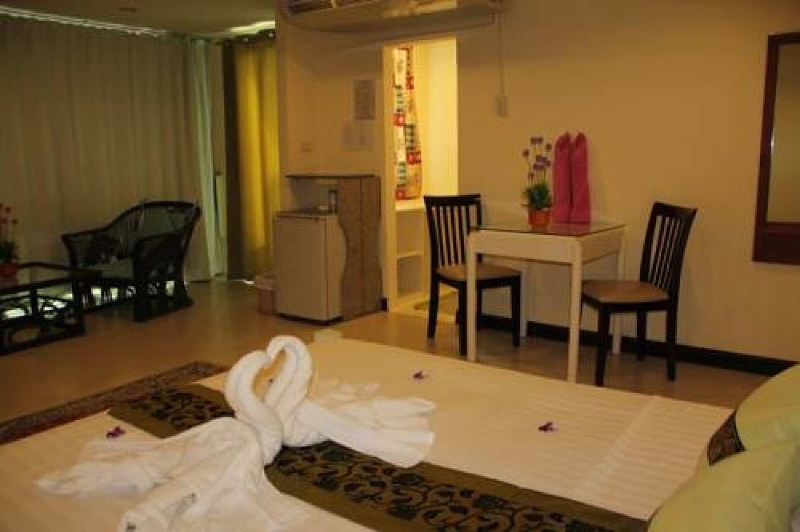 Chanisara Guest House