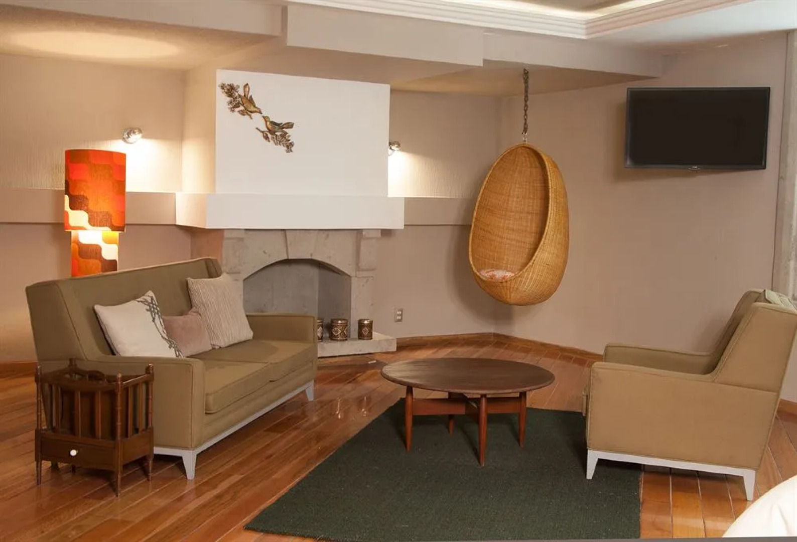 Pug Seal B&B Coyoacan