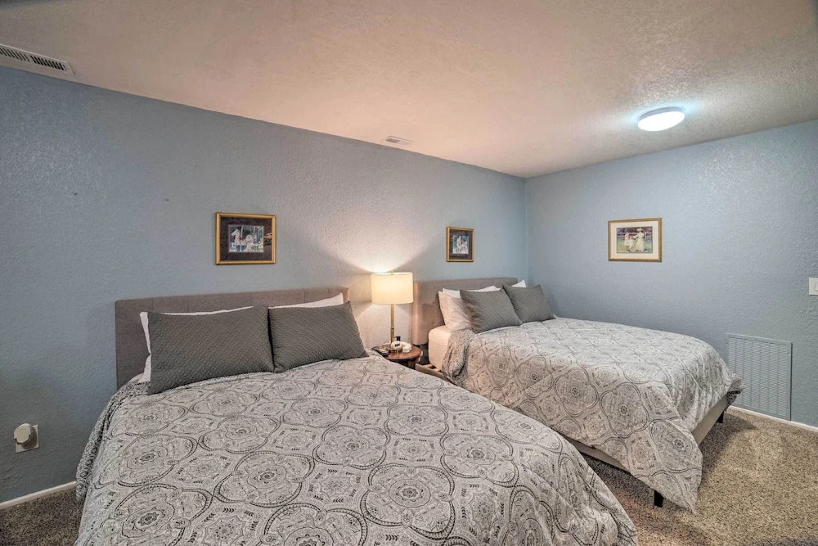 Lovely Snohomish Studio Near Boating & Hiking