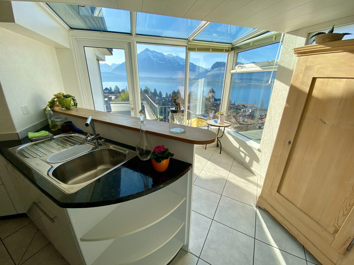 Otium - Luxury Lake View