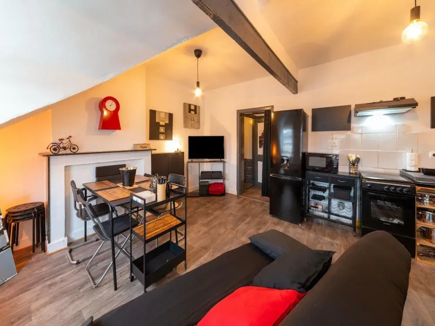 Nice Apartment in Liege With Parking