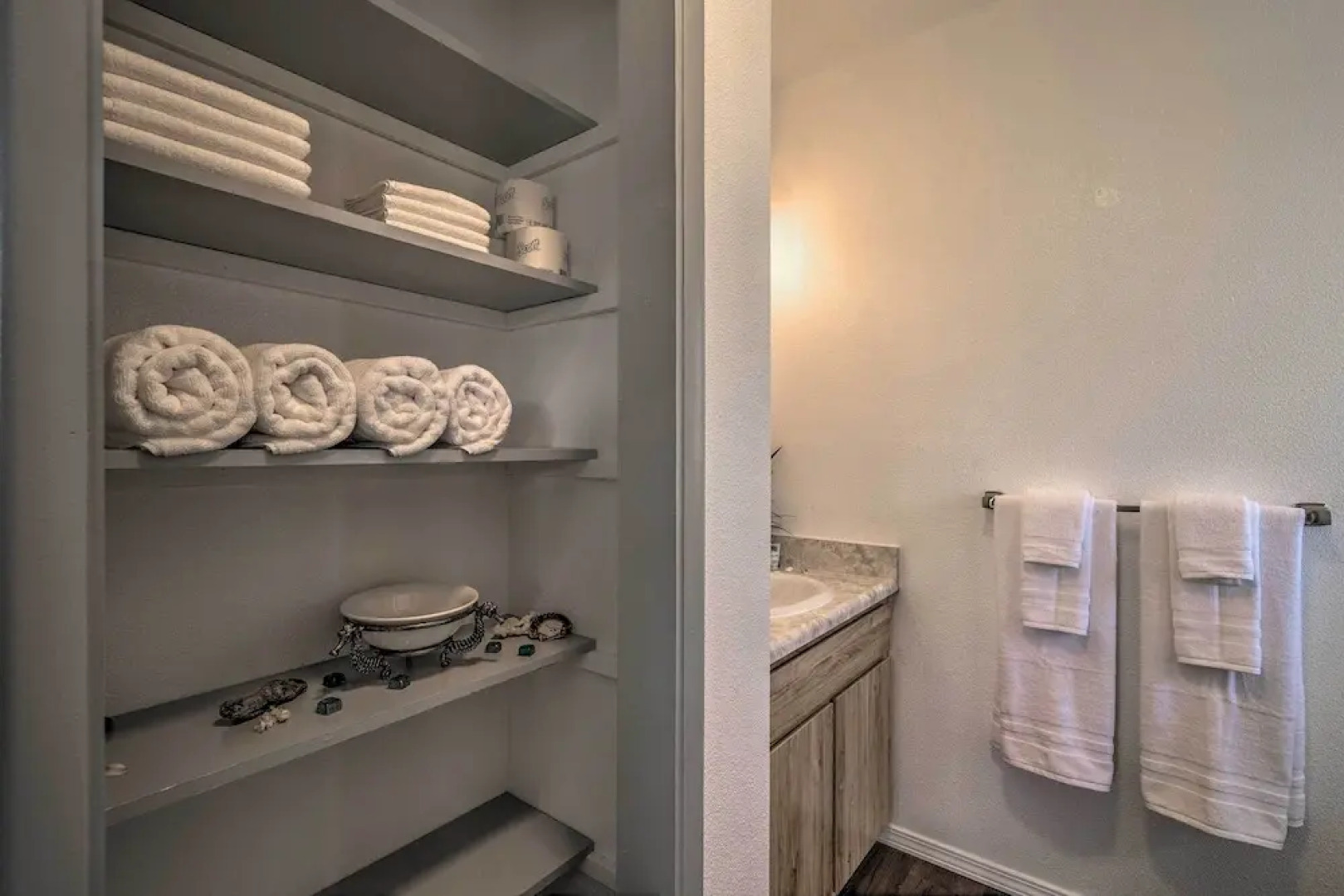 Keaau Home - 34 Mi to Volcanoes NP, Near Hilo