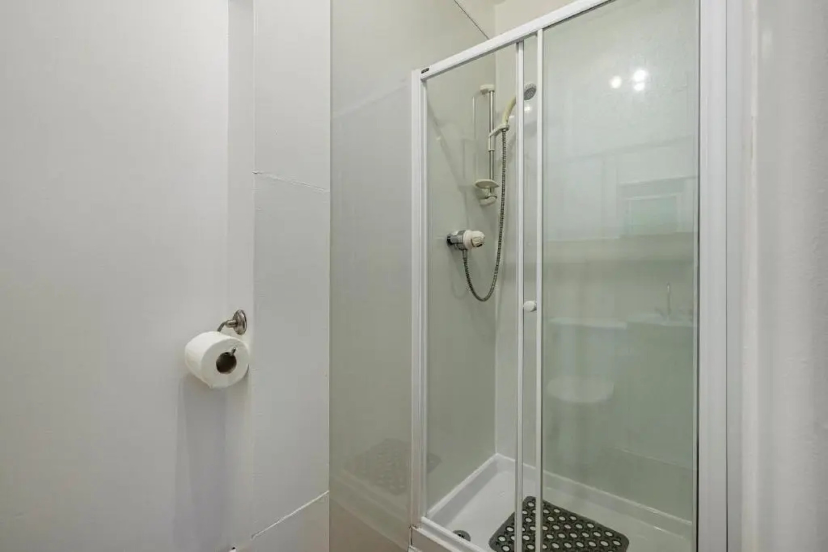 Bright flat in Lauder Centre