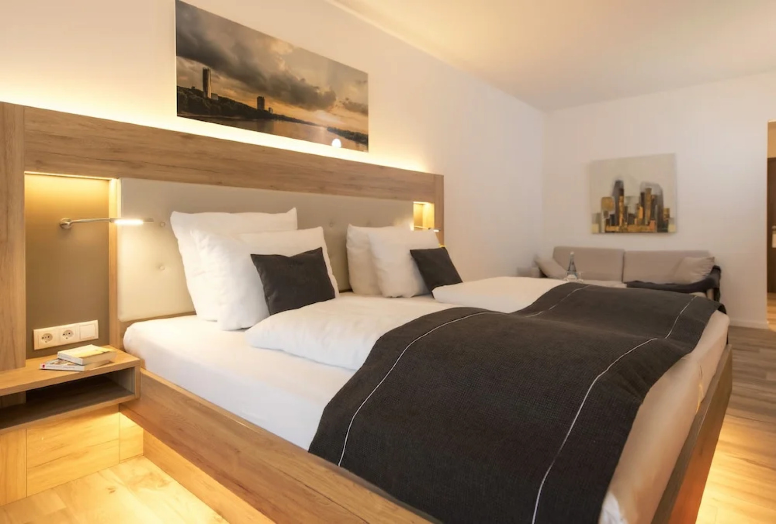 Four Stars By City Hotel