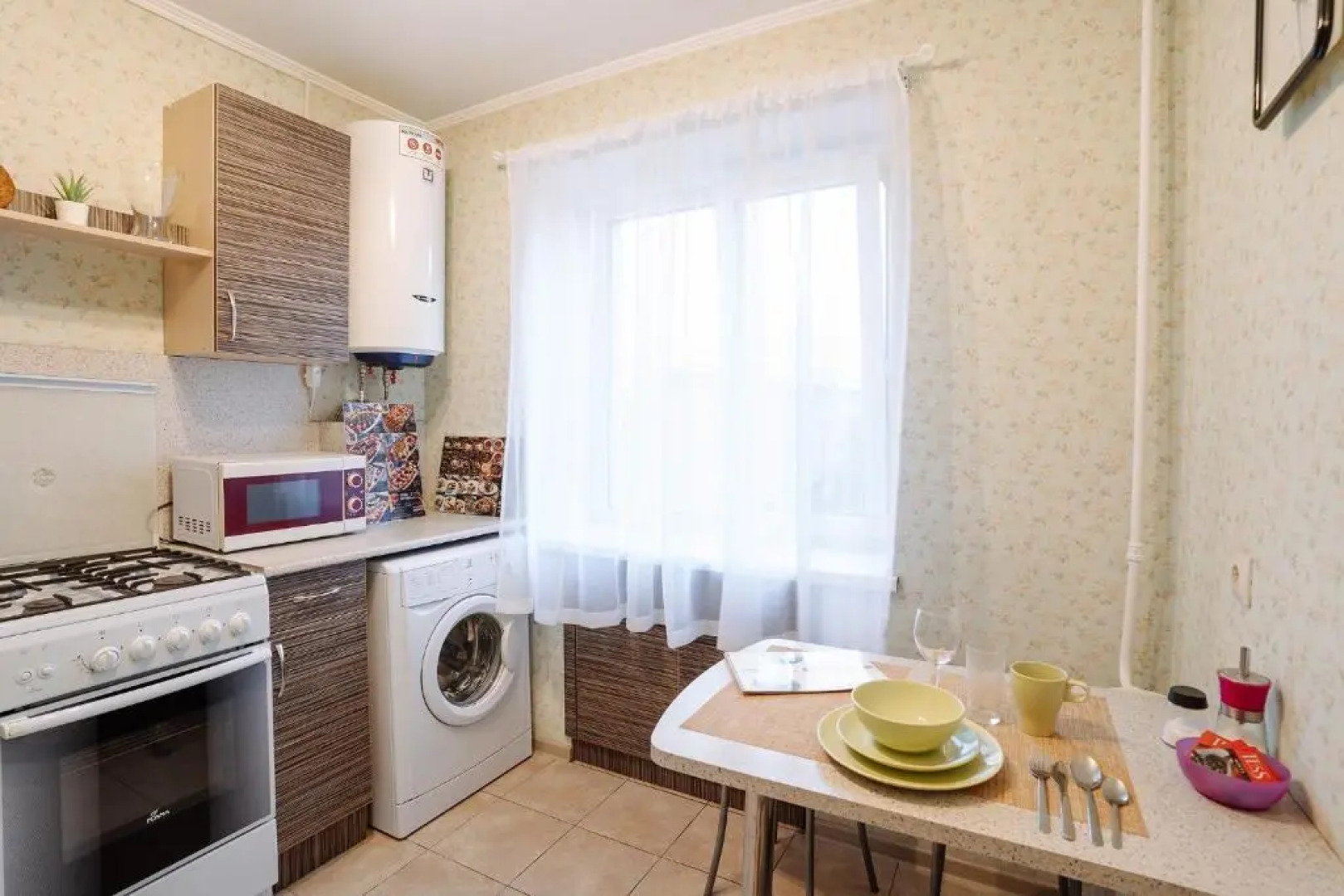 9 Ночей в центре на улице Анохина