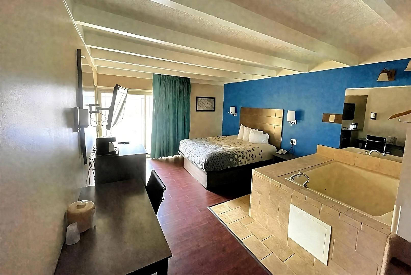 Baymont by Wyndham Bay City