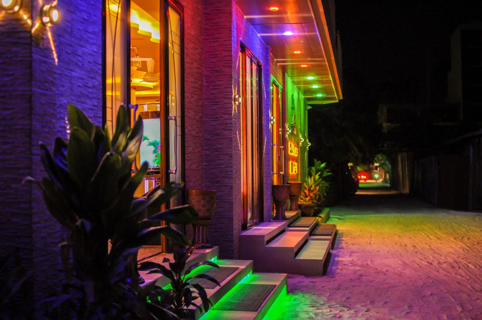 Отель Sunrise Beach and Spa