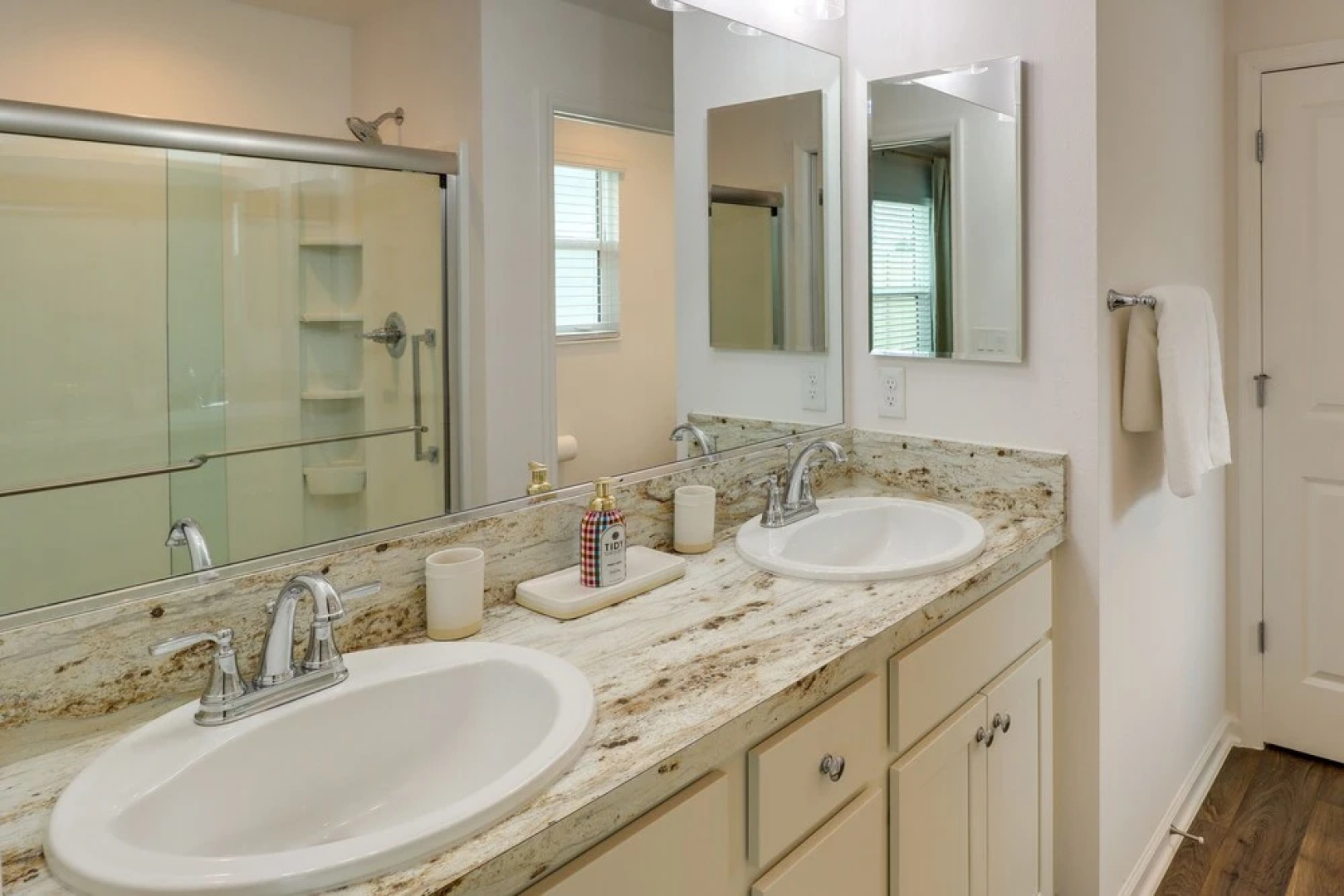 Golfer's Paradise: Pet-friendly Home in Wildwood