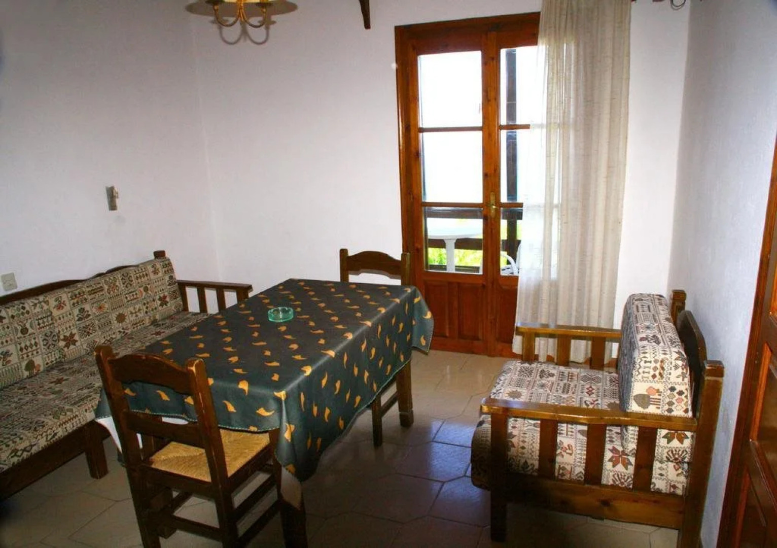 Papa Nero Studios And Apartments