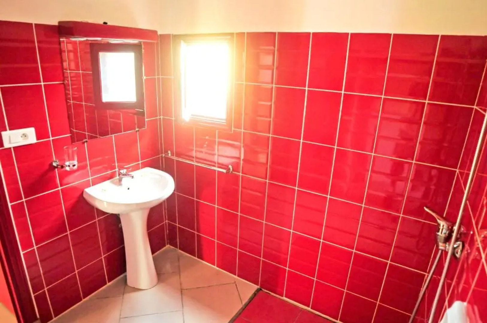 Villa With 4 Bedrooms in Foulpointe Madagascar, With Wonderful sea View, Enclosed Garden and Wifi