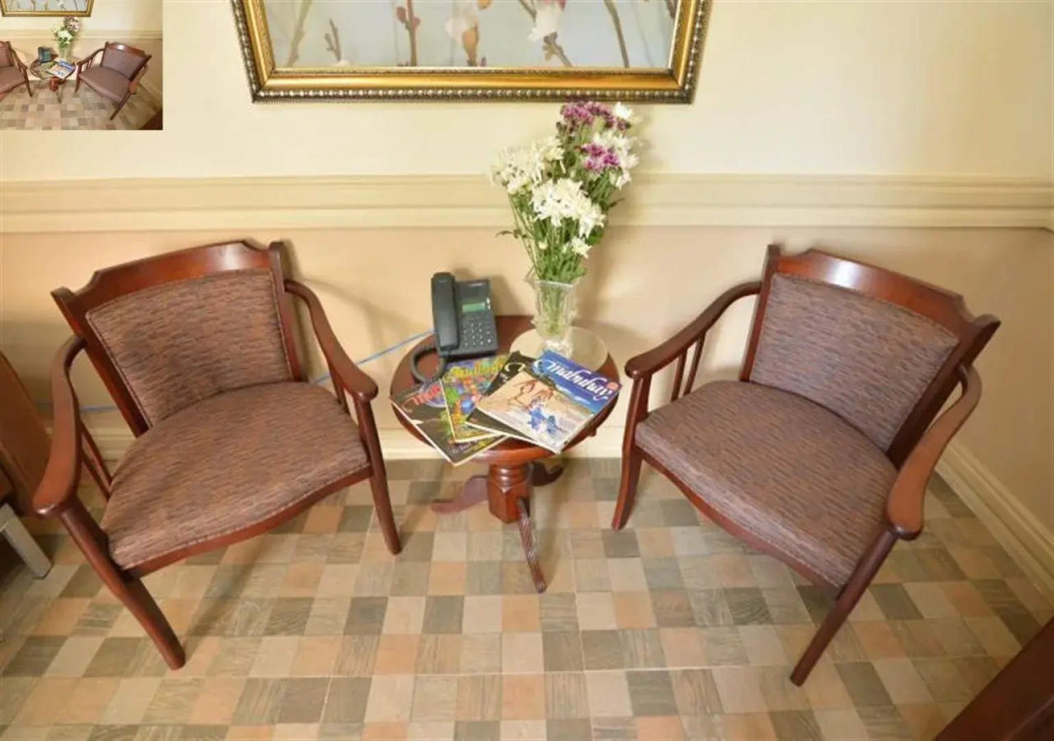 Inn and Suites at Roz and Angeliques