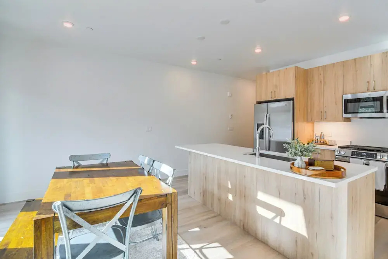 3 Mi to Lake Dillon: Condo Near Shops & Eats!