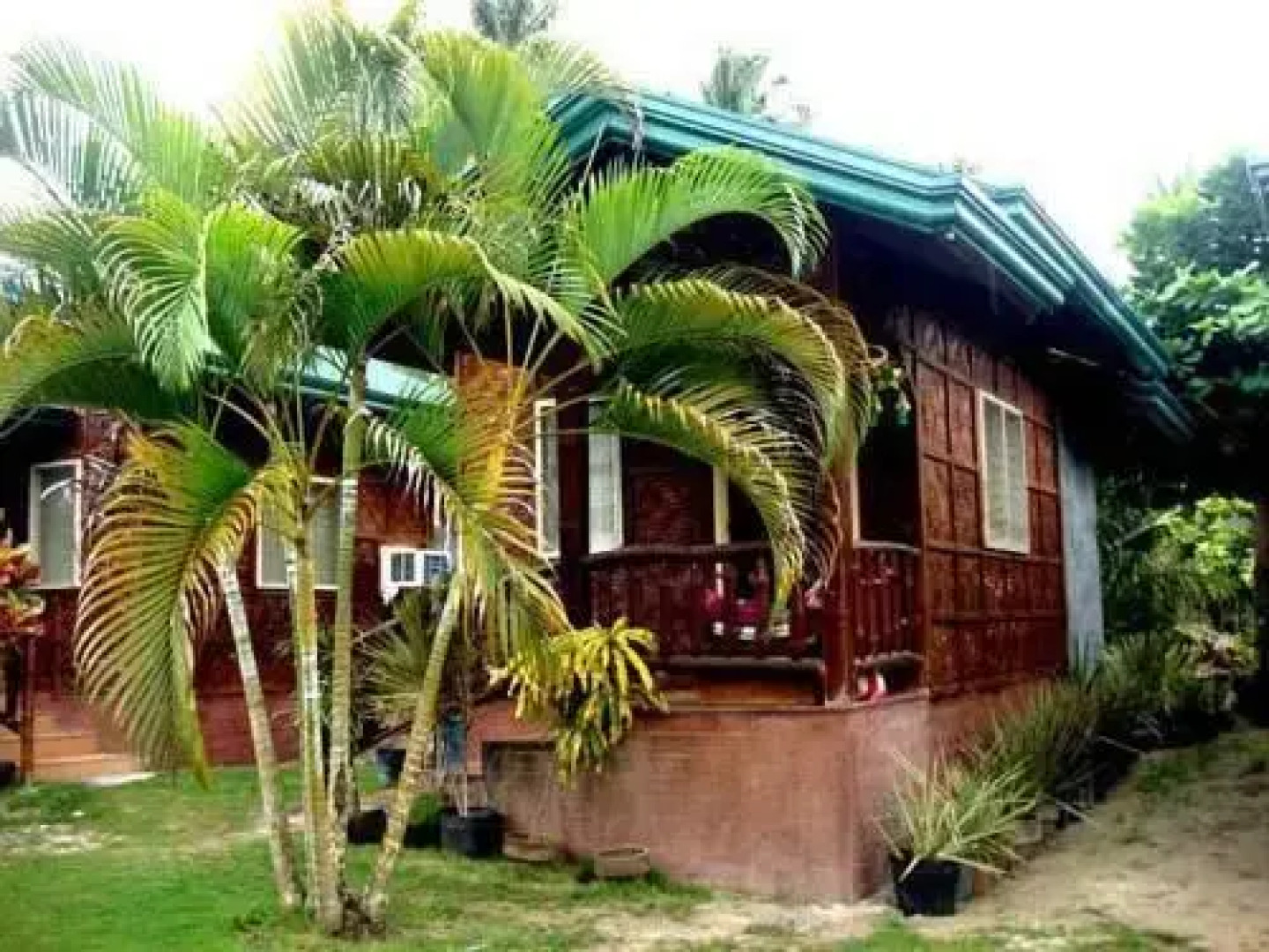 Fernandez Beach and Garden Resort