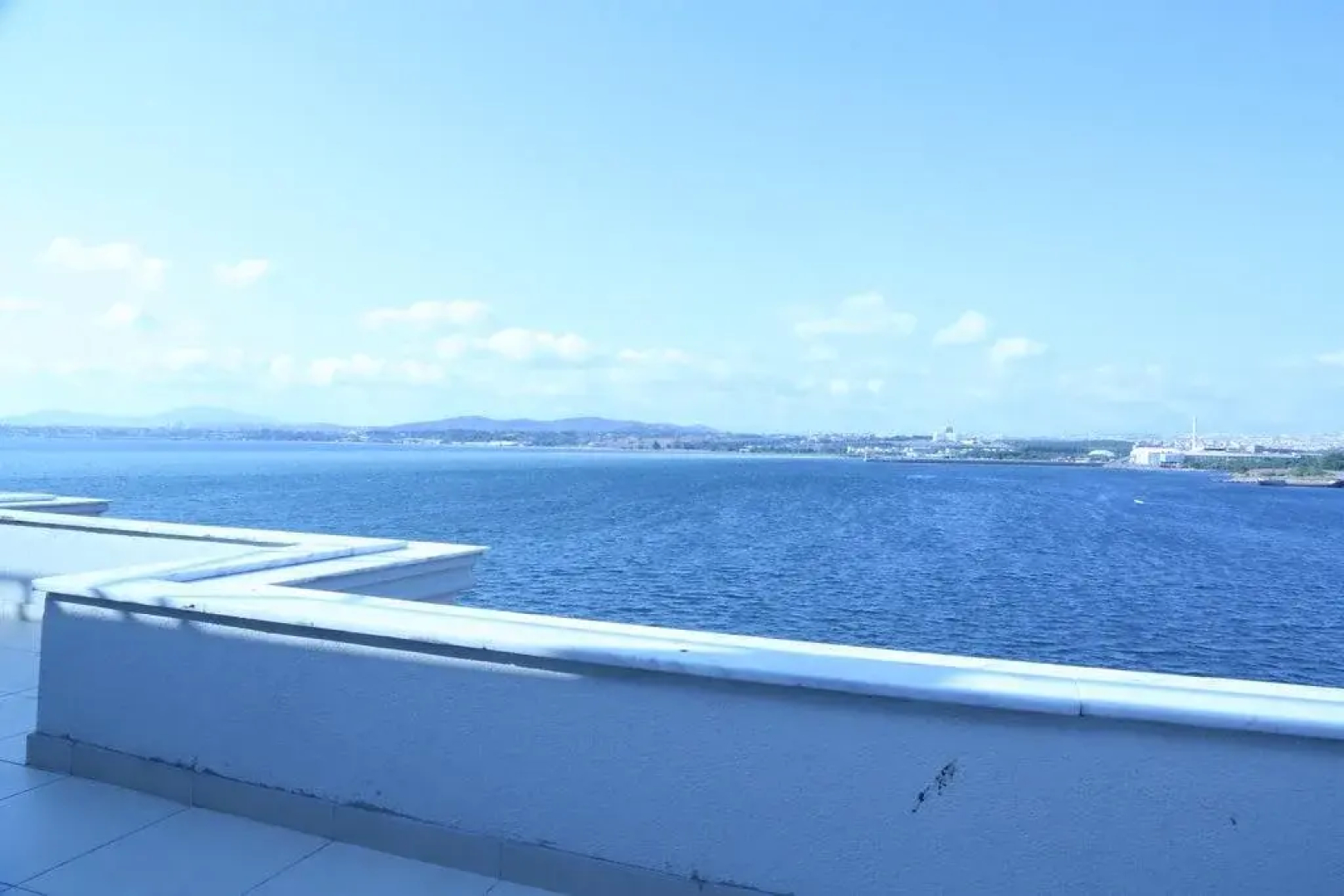 Sea Golden Hotel & Restaurant