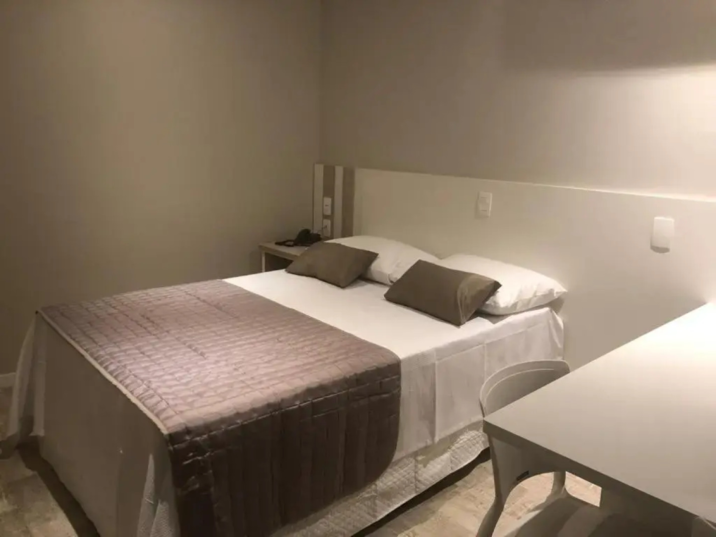 Jandira Premiêr Hotel