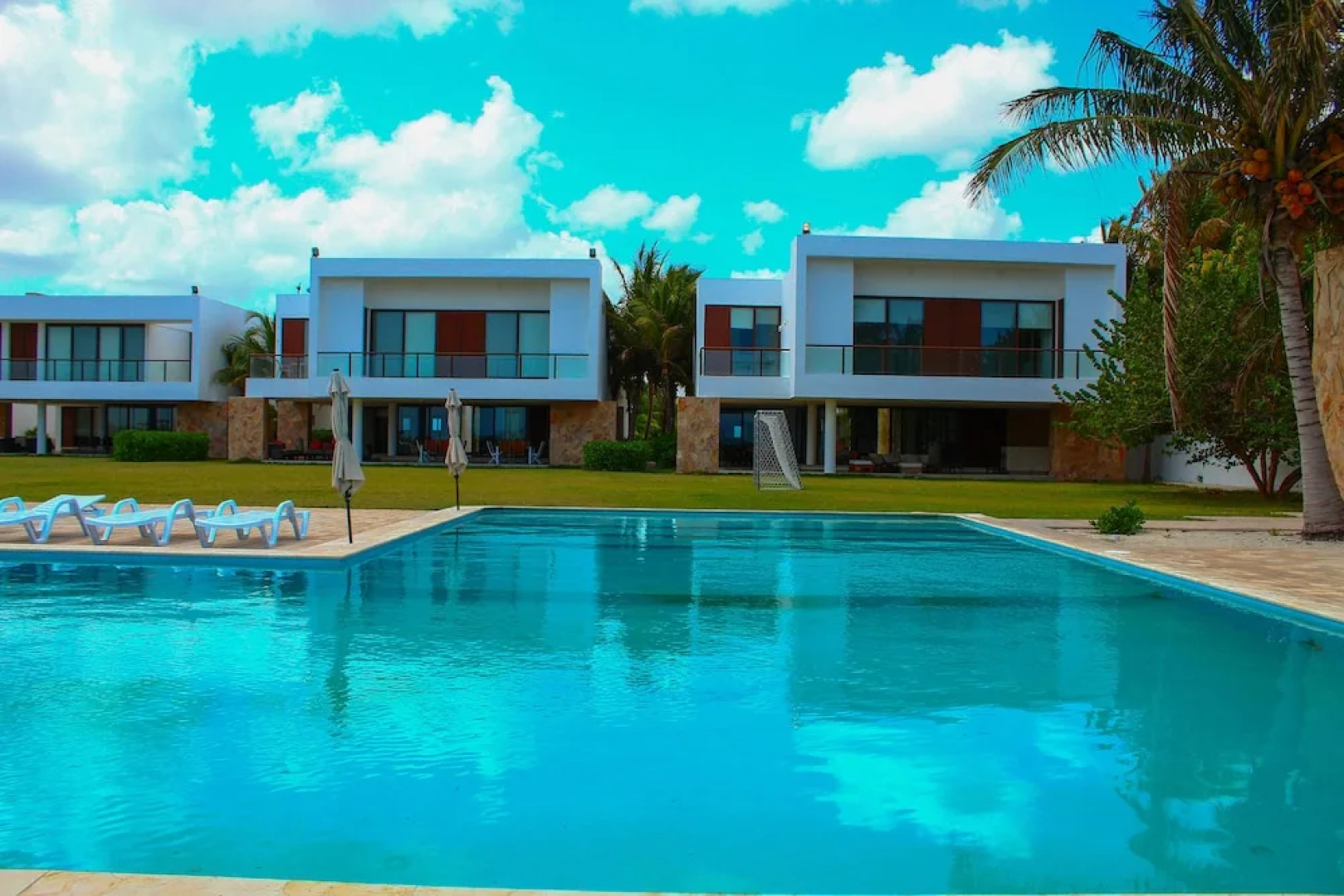 Naxos 3 Villas Complex