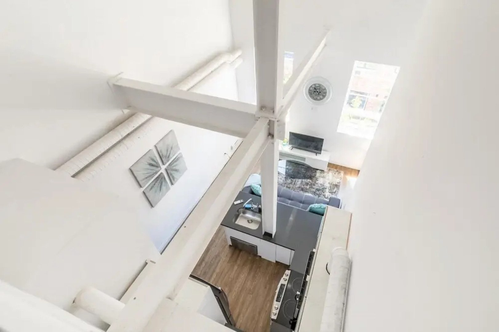 2 Storey Loft Gym Free Parking