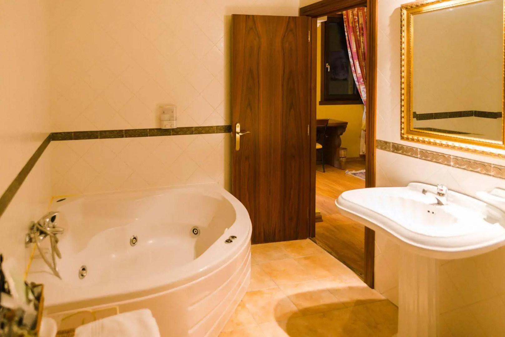 Complejo Hostelero Paladium