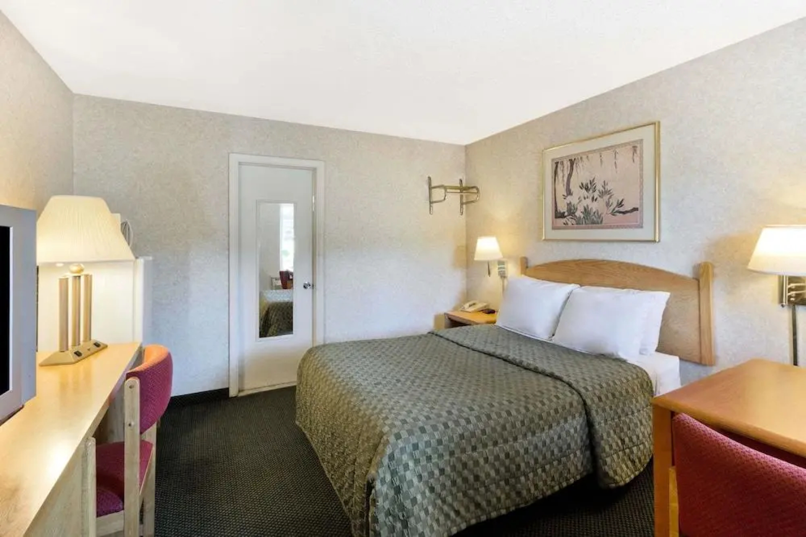 Knights Inn Poconos/Bartonsville