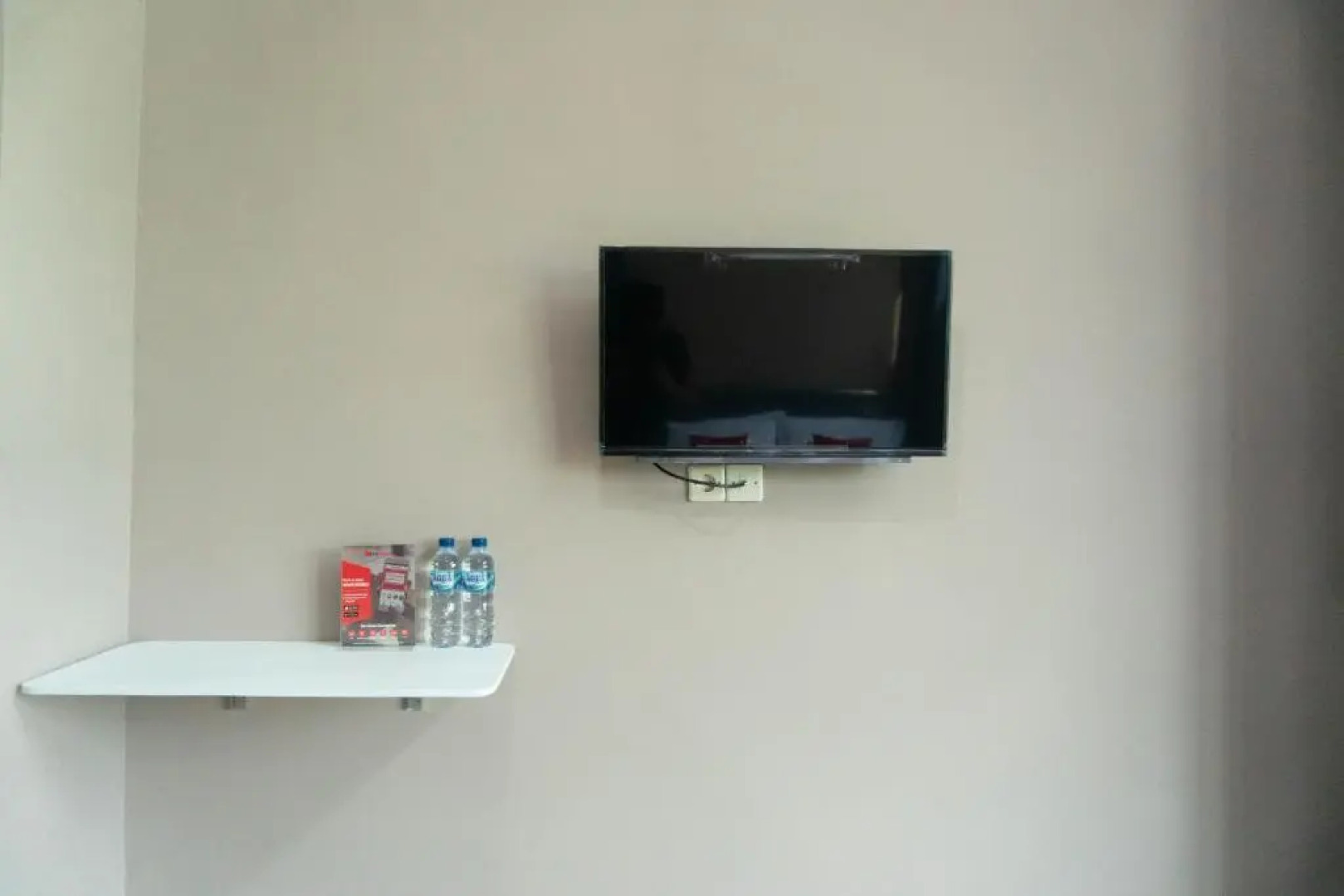 RedDoorz Syariah near Alun Alun Blitar