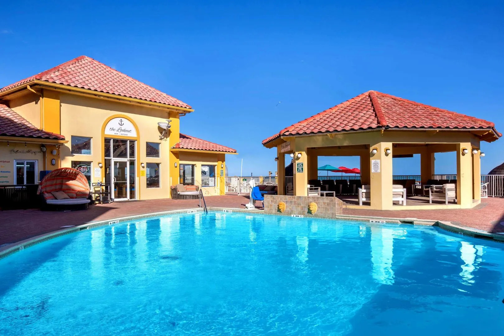 La Quinta Inn & Suites by Wyndham South Padre Island Beach