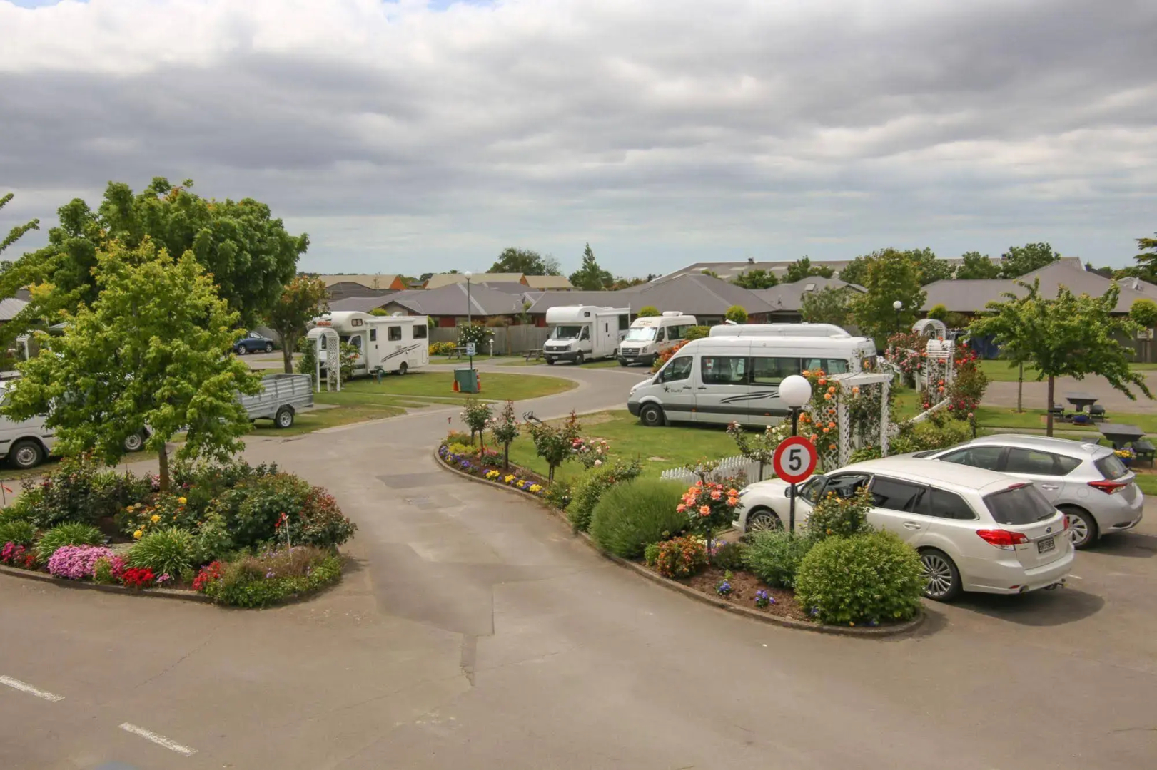 Amber Kiwi Holiday Park & Motel