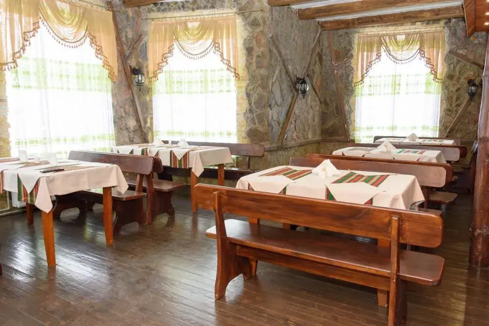 Отель «Панська Ровинь»