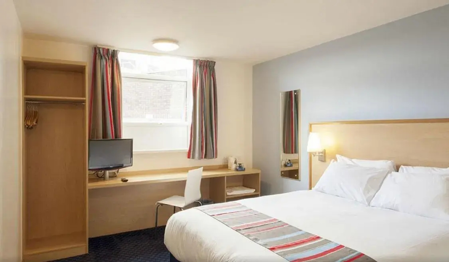 Travelodge London Kings Cross Royal Scot Hotel