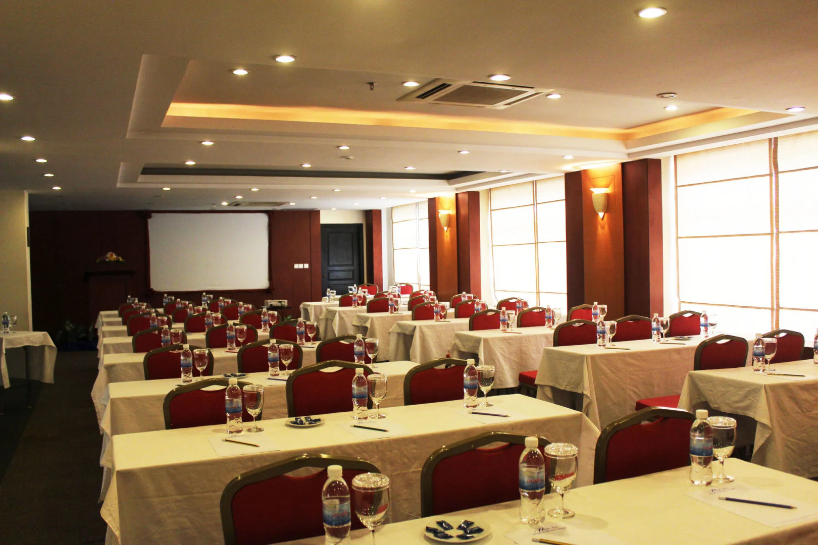 Angkor Riviera Hotel