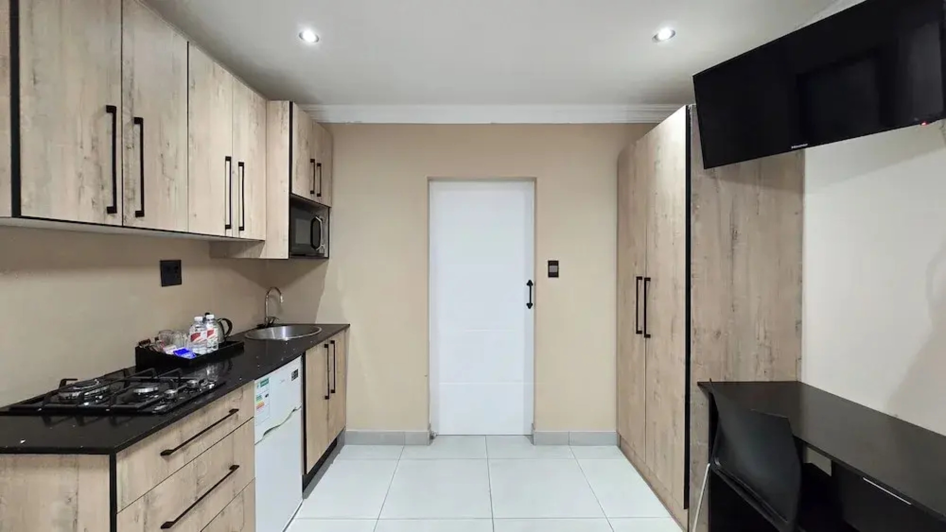 Sunset Events & Accommodation