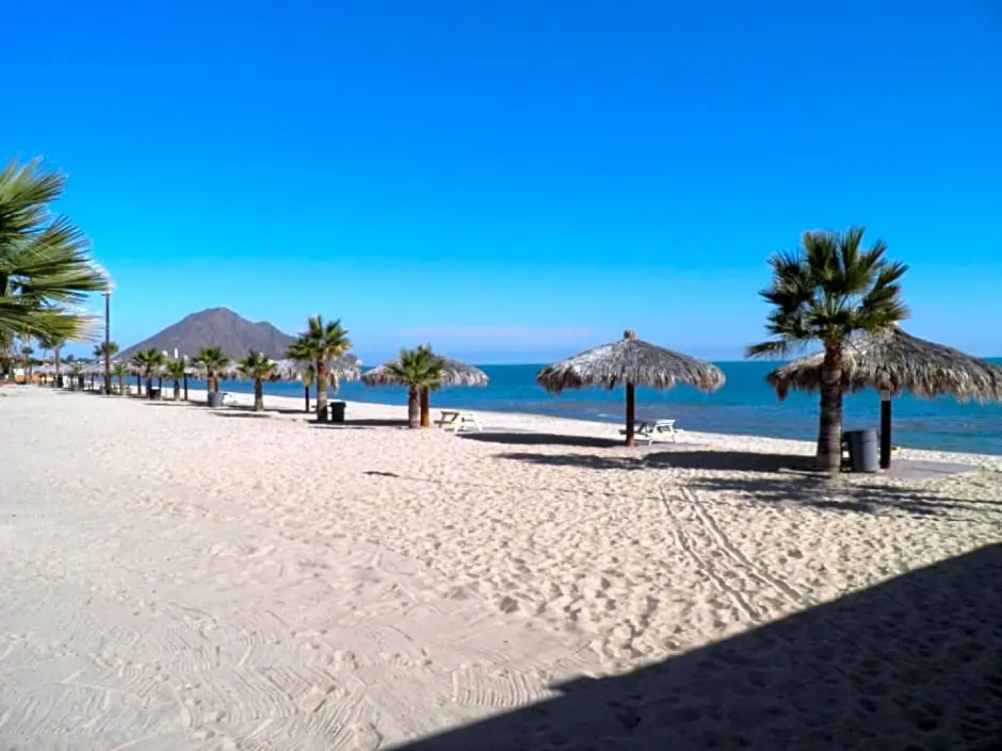 #52 Bungalow Seaside Hotel & Victors RV Park