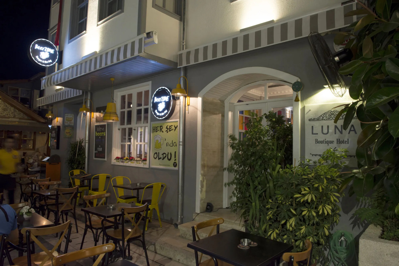 Luna Boutique Hotel